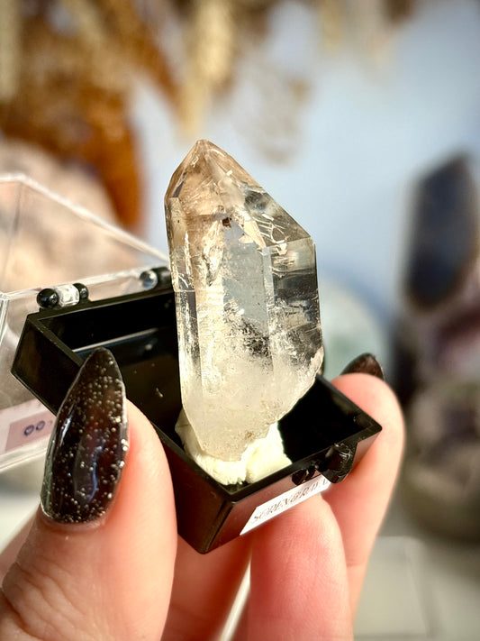 Streep Mine Amethyst with Enhydro & Phantom