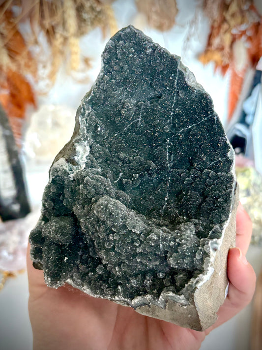 Black Amethyst Cute Base (Brazil)