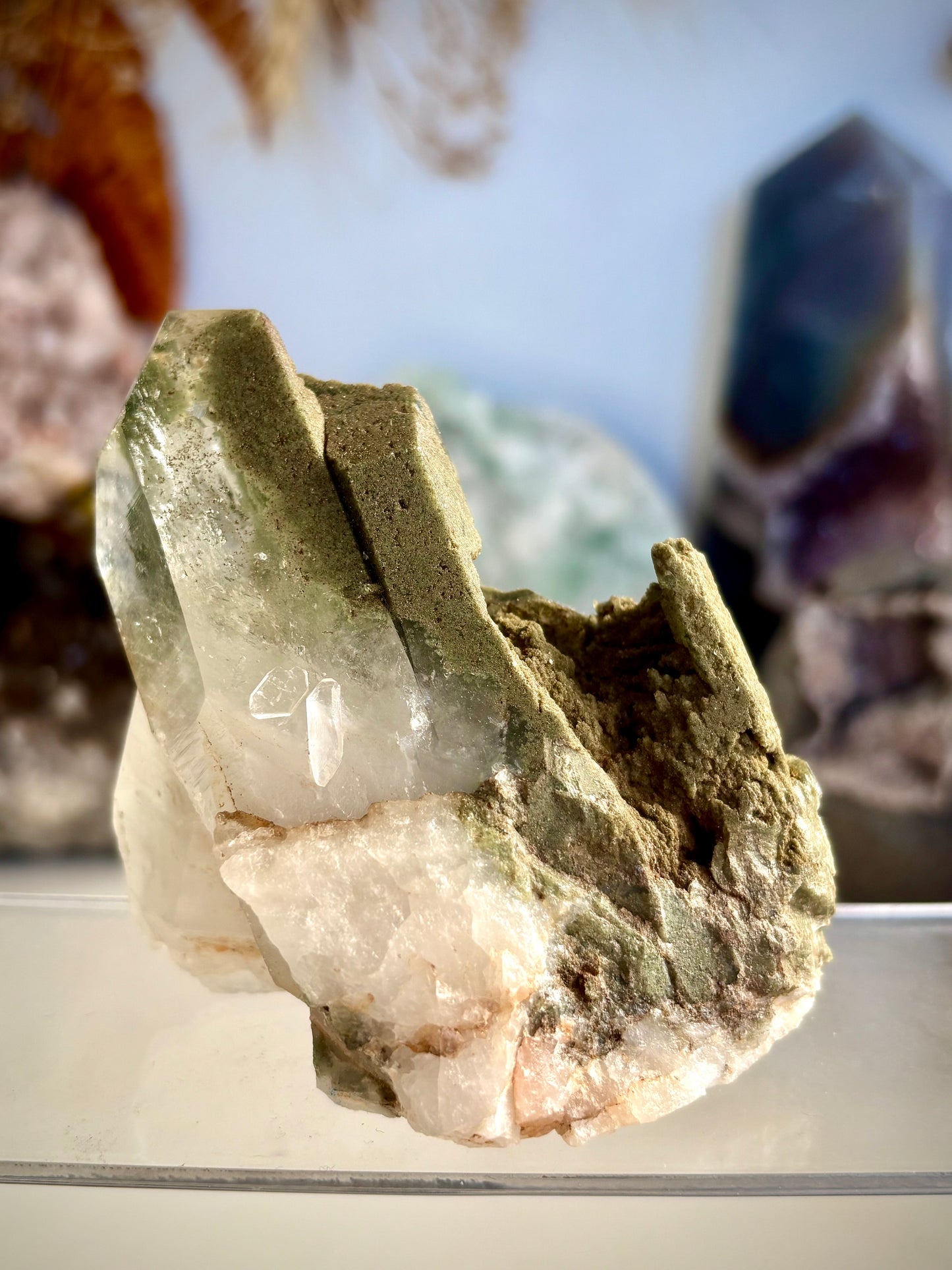 Chlorite Included Quartz - Resorption feature