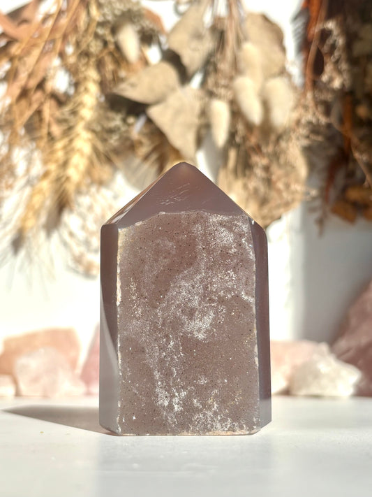 Druze Agate Wide Tower