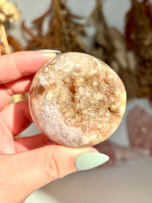 Druze Flower Agate Palmstone