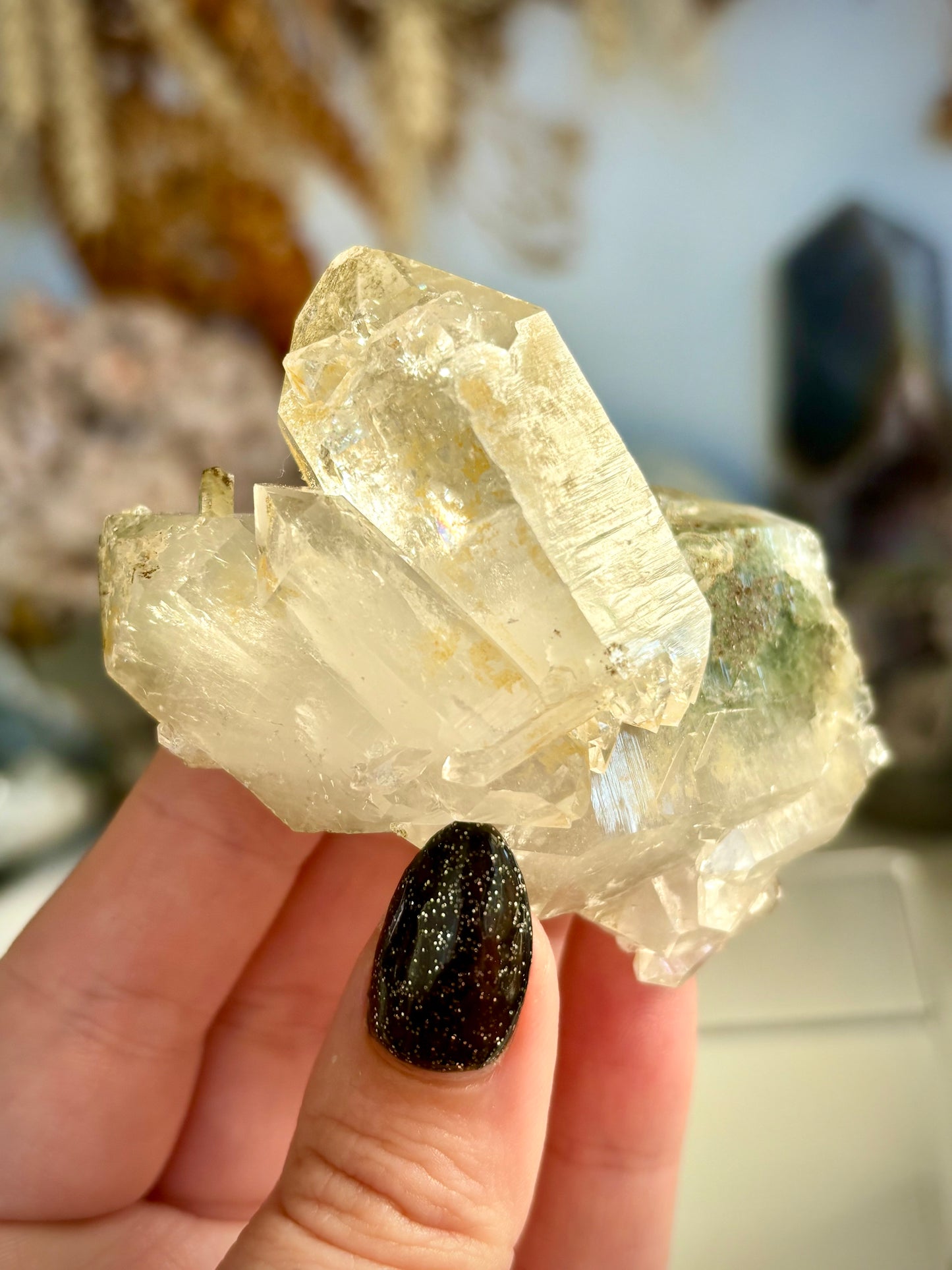Chlorite Included Quartz - Faden features