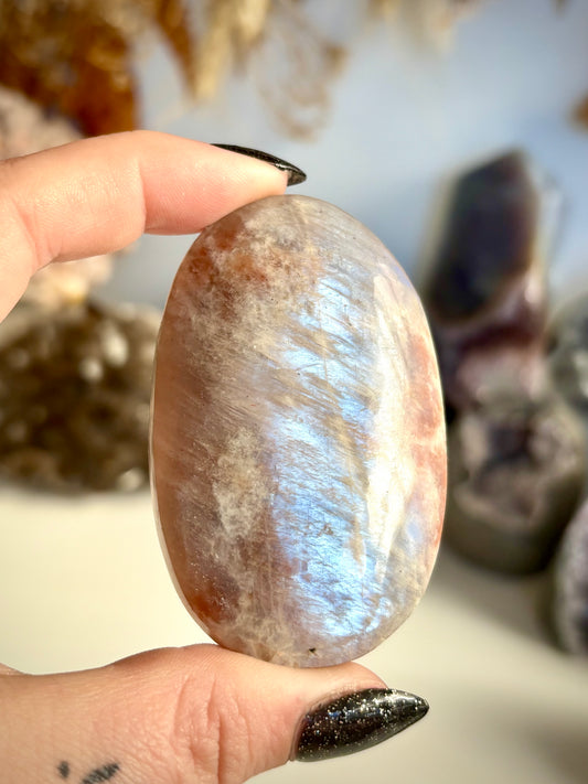 Moonstone & Sunstone Palm Stone