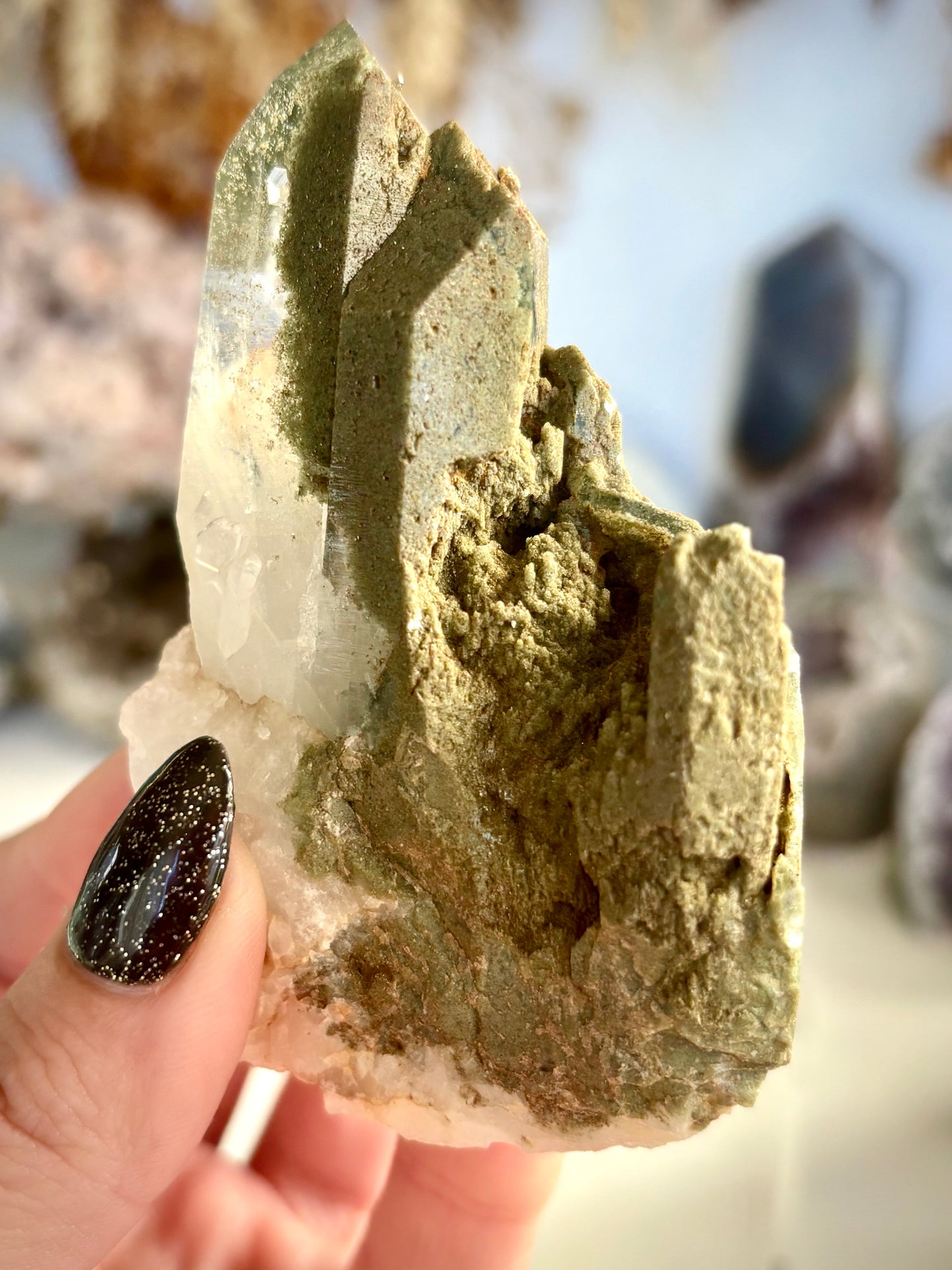 Chlorite Included Quartz - Resorption feature