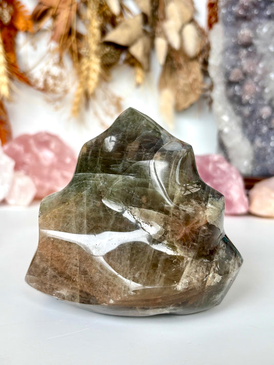 Black Moonstone Flame