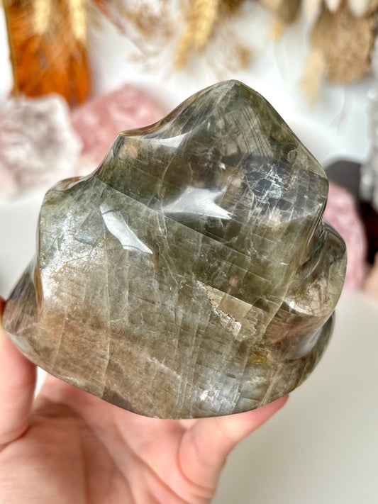 Black Moonstone Flame