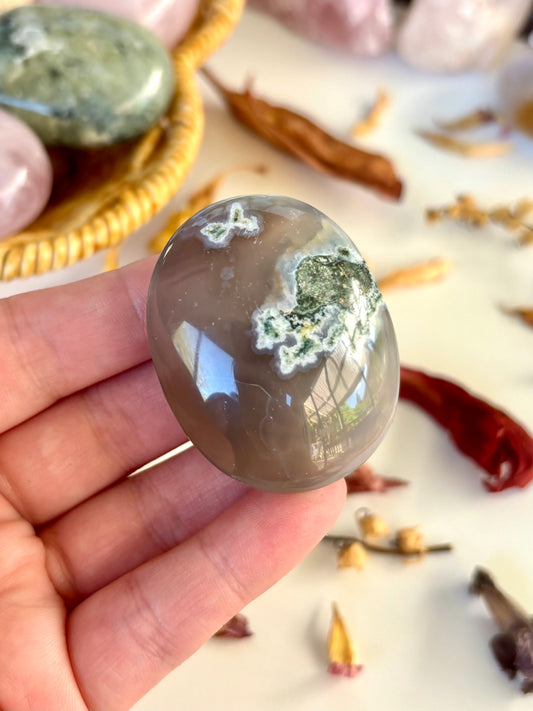 Moss Agate & Chalcedony