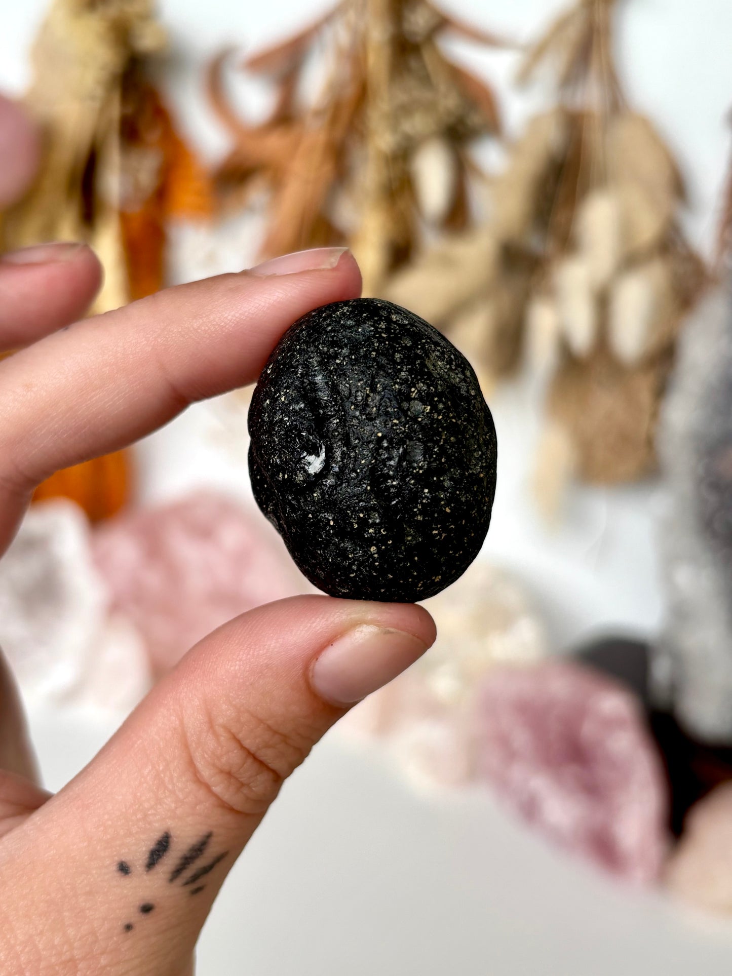 Tektite