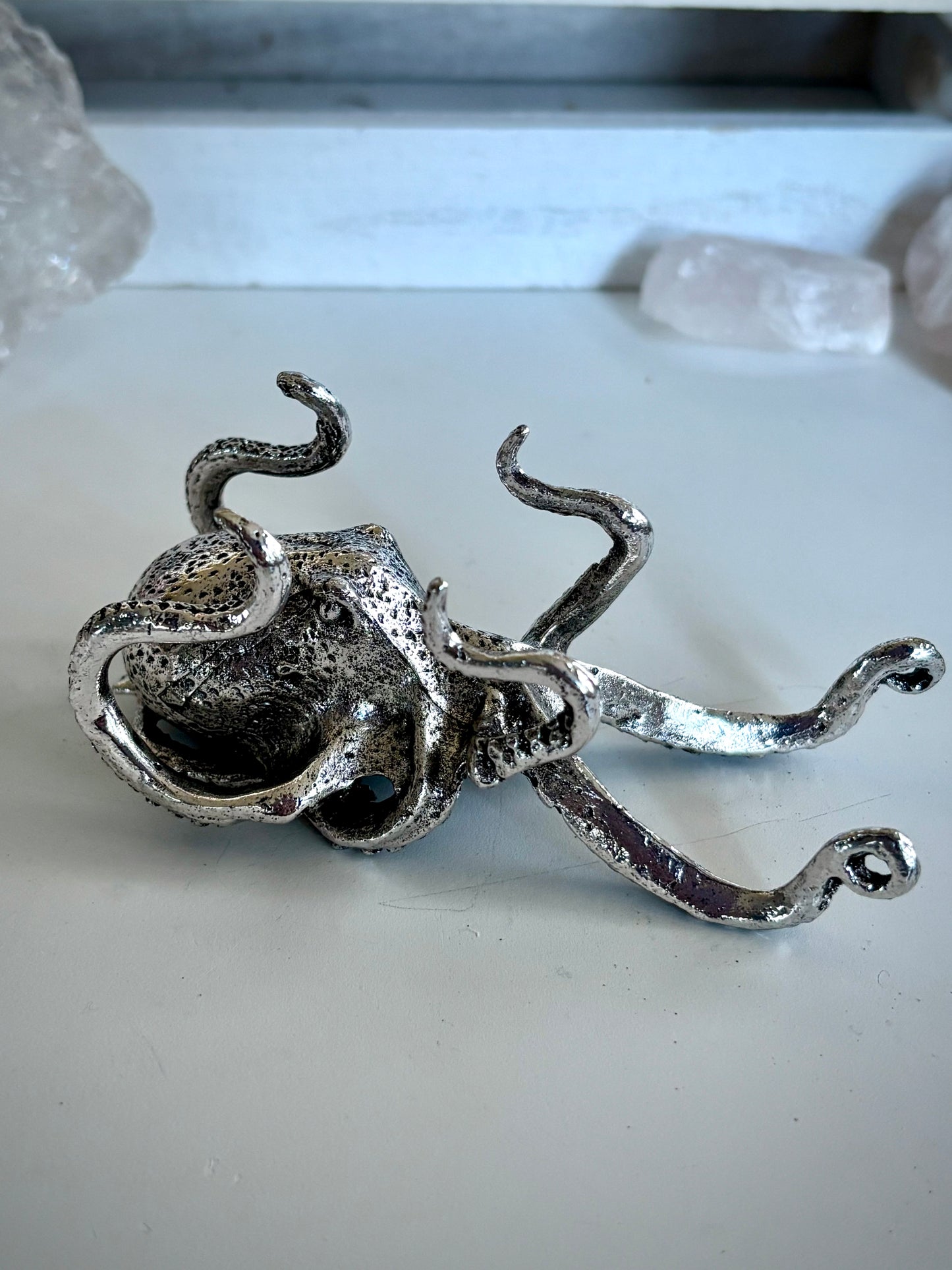 Octopus Sphere Holder