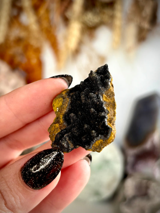 Manganese Chalcedony Druse