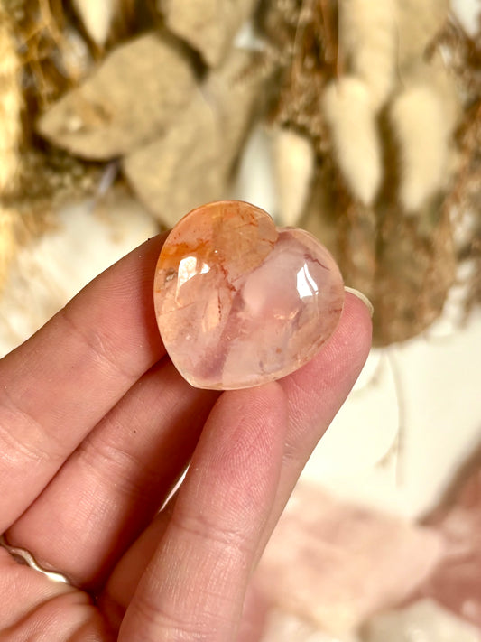 Fire Quartz lil Heart (AA+) (1)