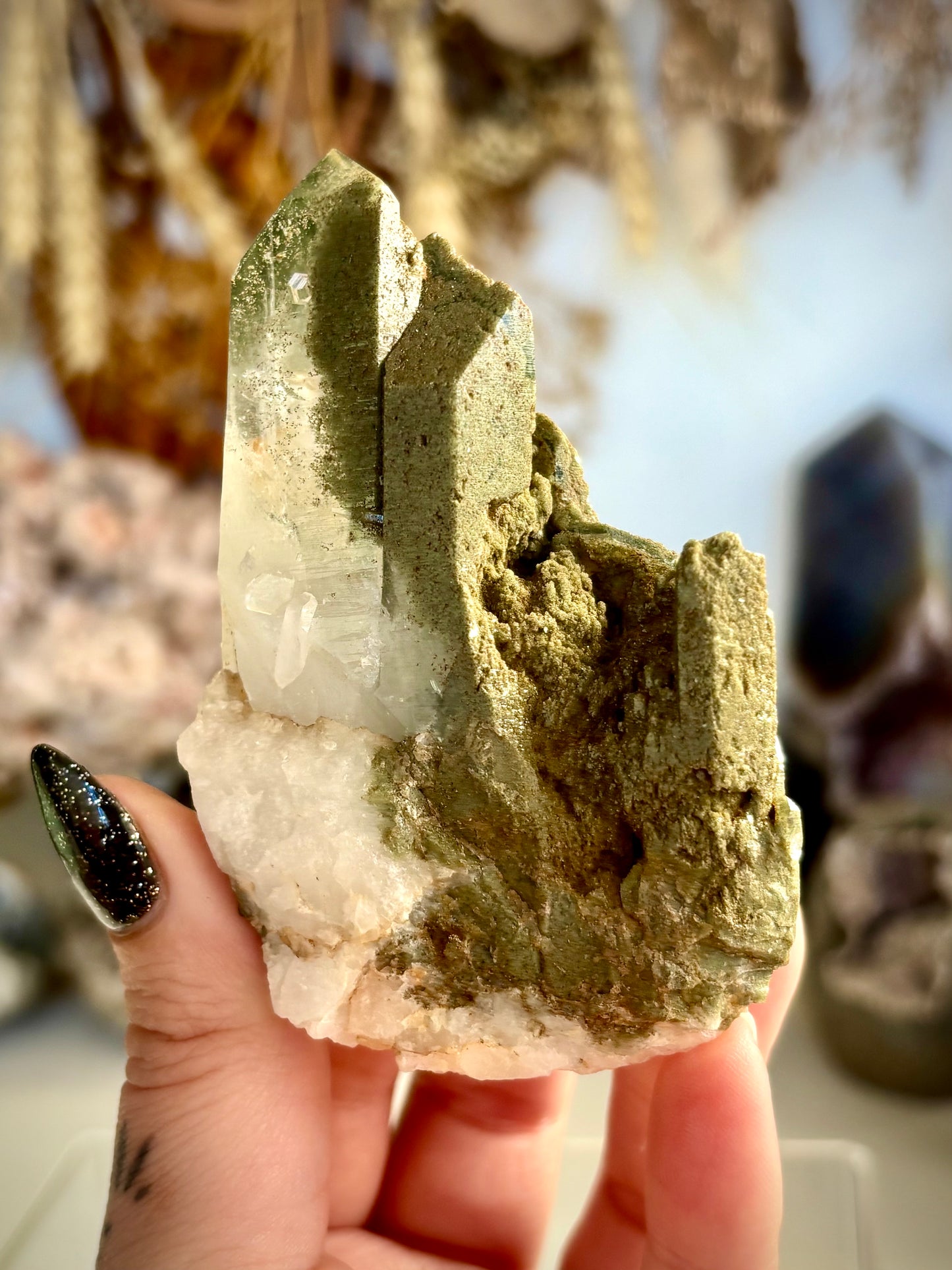 Chlorite Included Quartz - Resorption feature