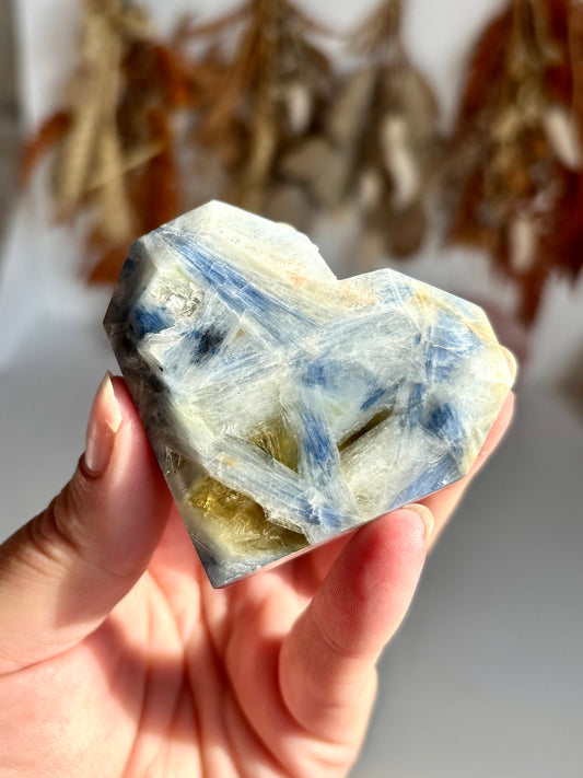 Blue Kyanite & Gold Mica Geometric Heart