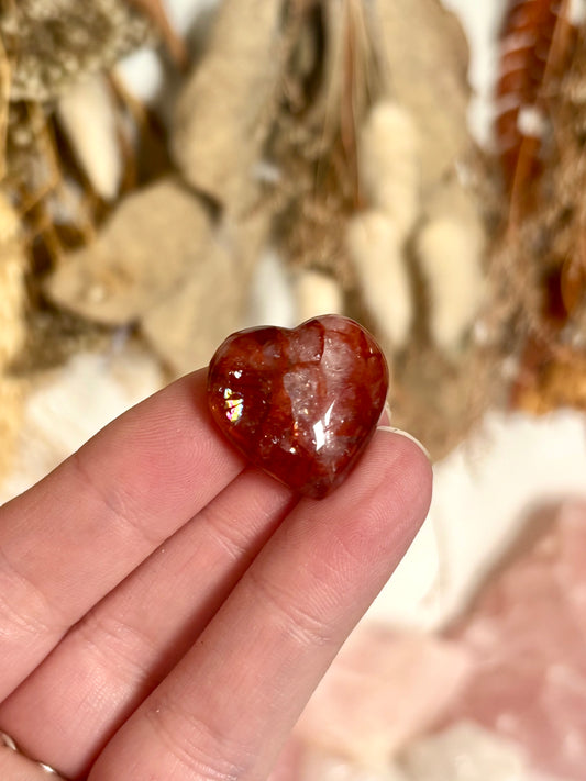 Fire Quartz lil Heart (AA+) (2)
