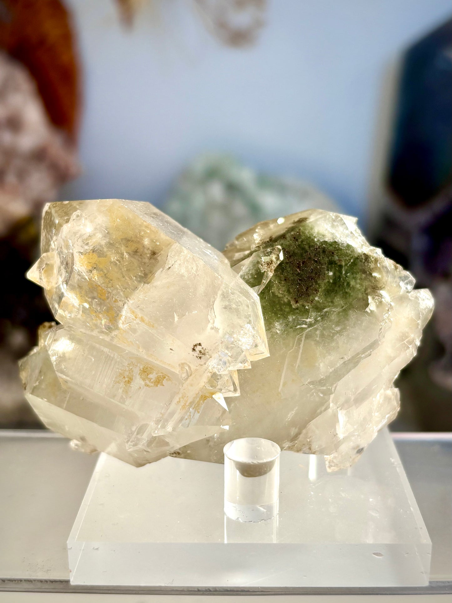 Chlorite Included Quartz - Faden features
