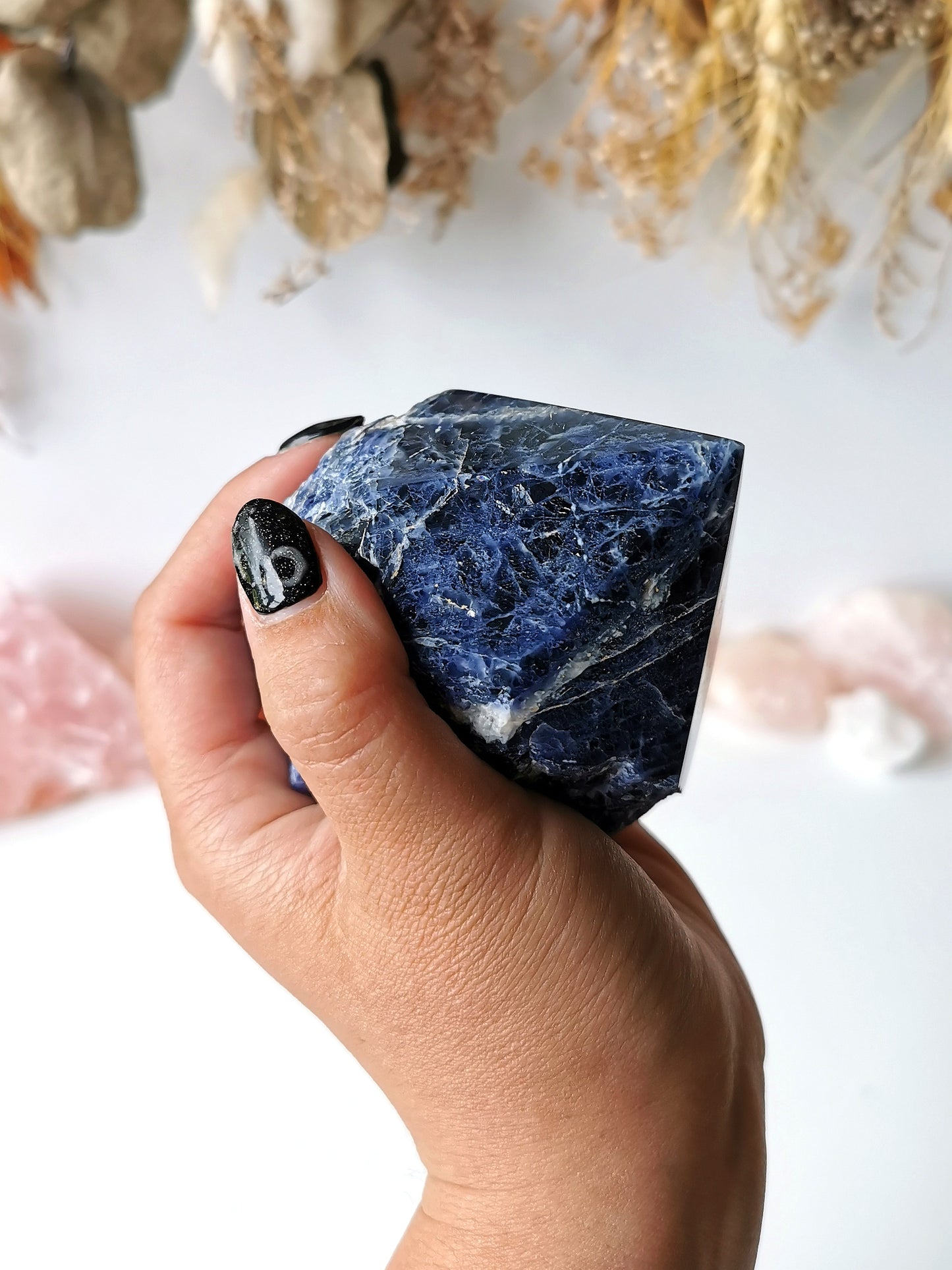 Sodalite Cutbase Point (Brazil)