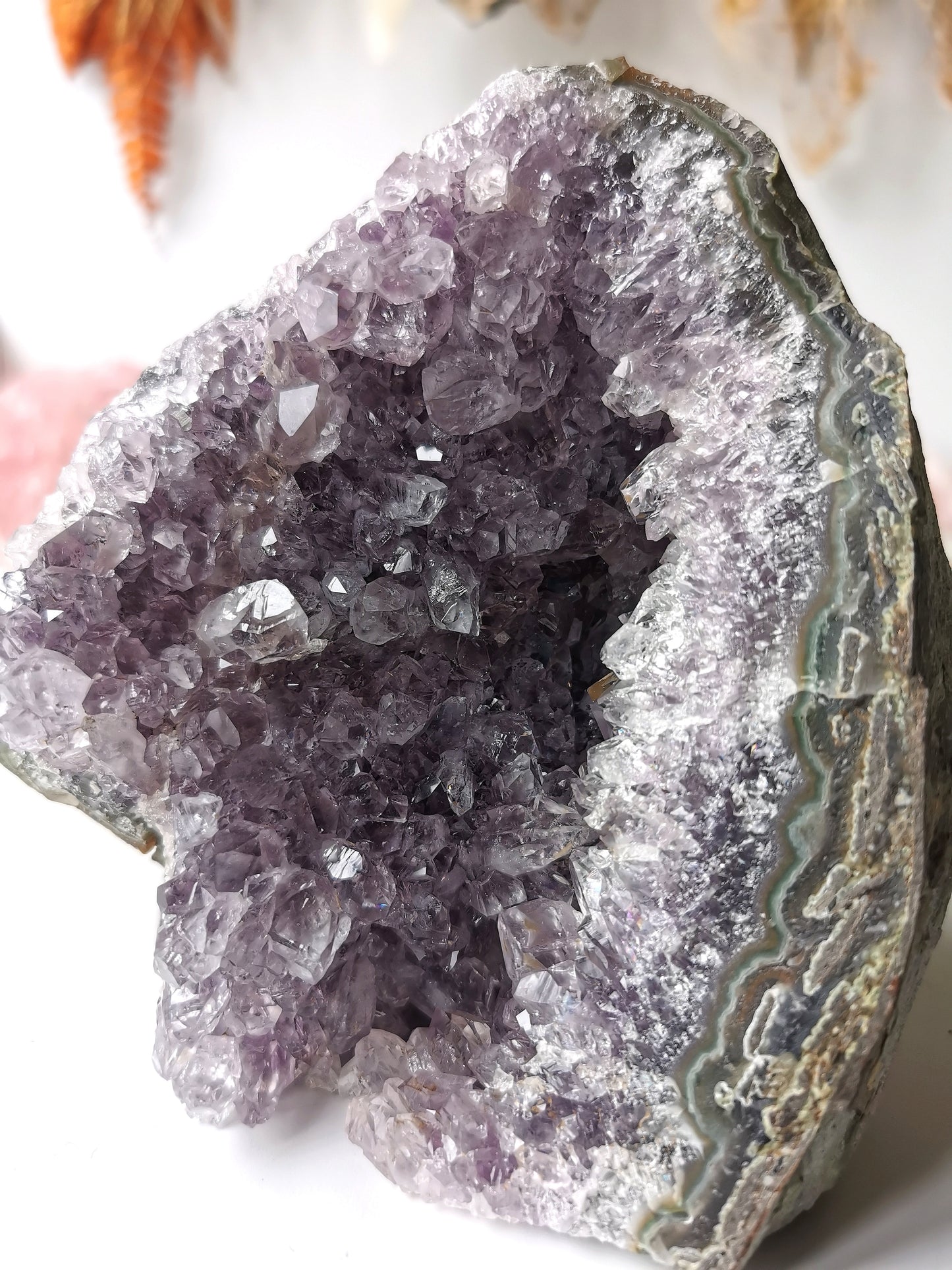 Amethyst Cutbase Druze (C)