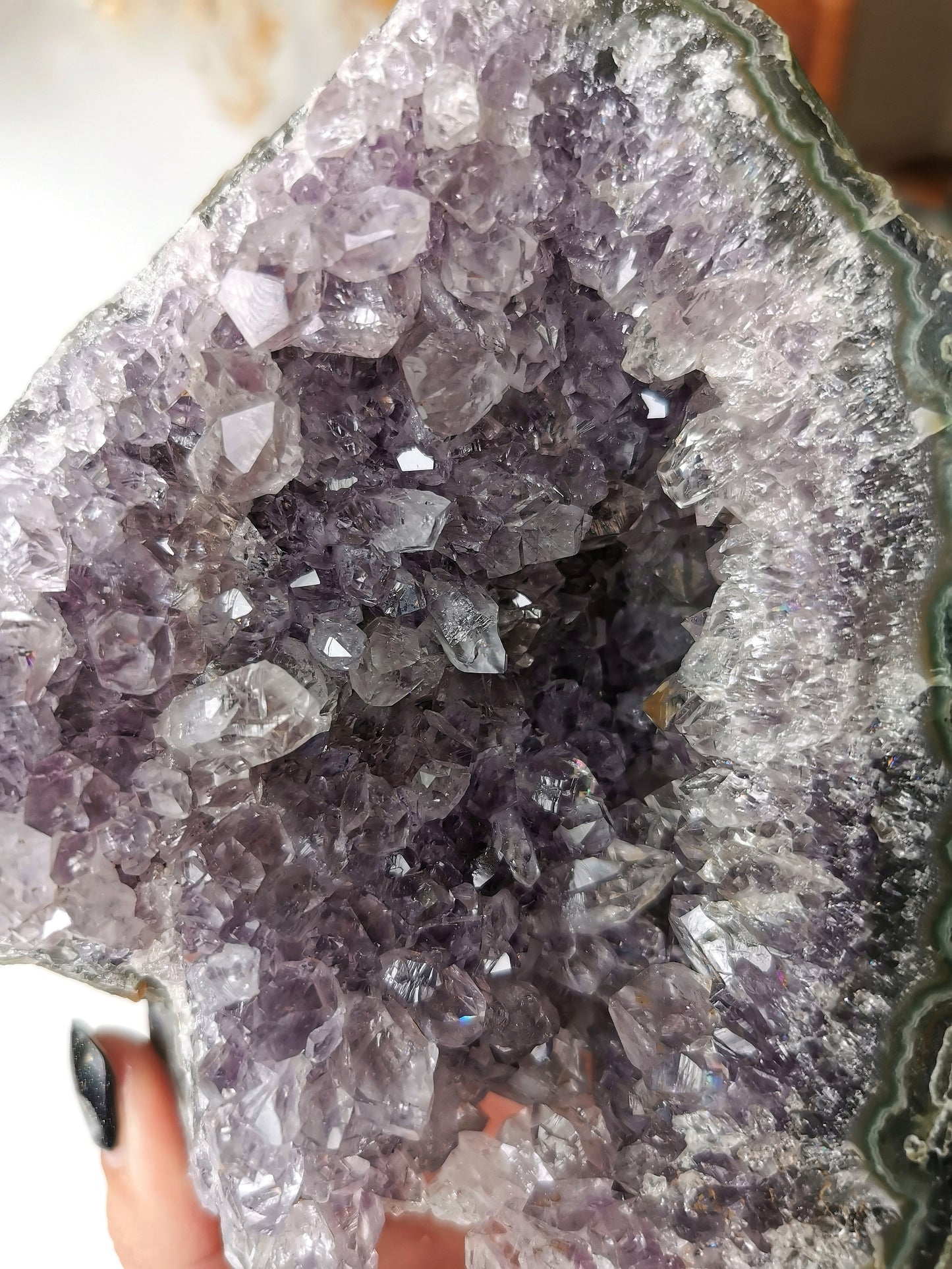 Amethyst Cutbase Druze (C)