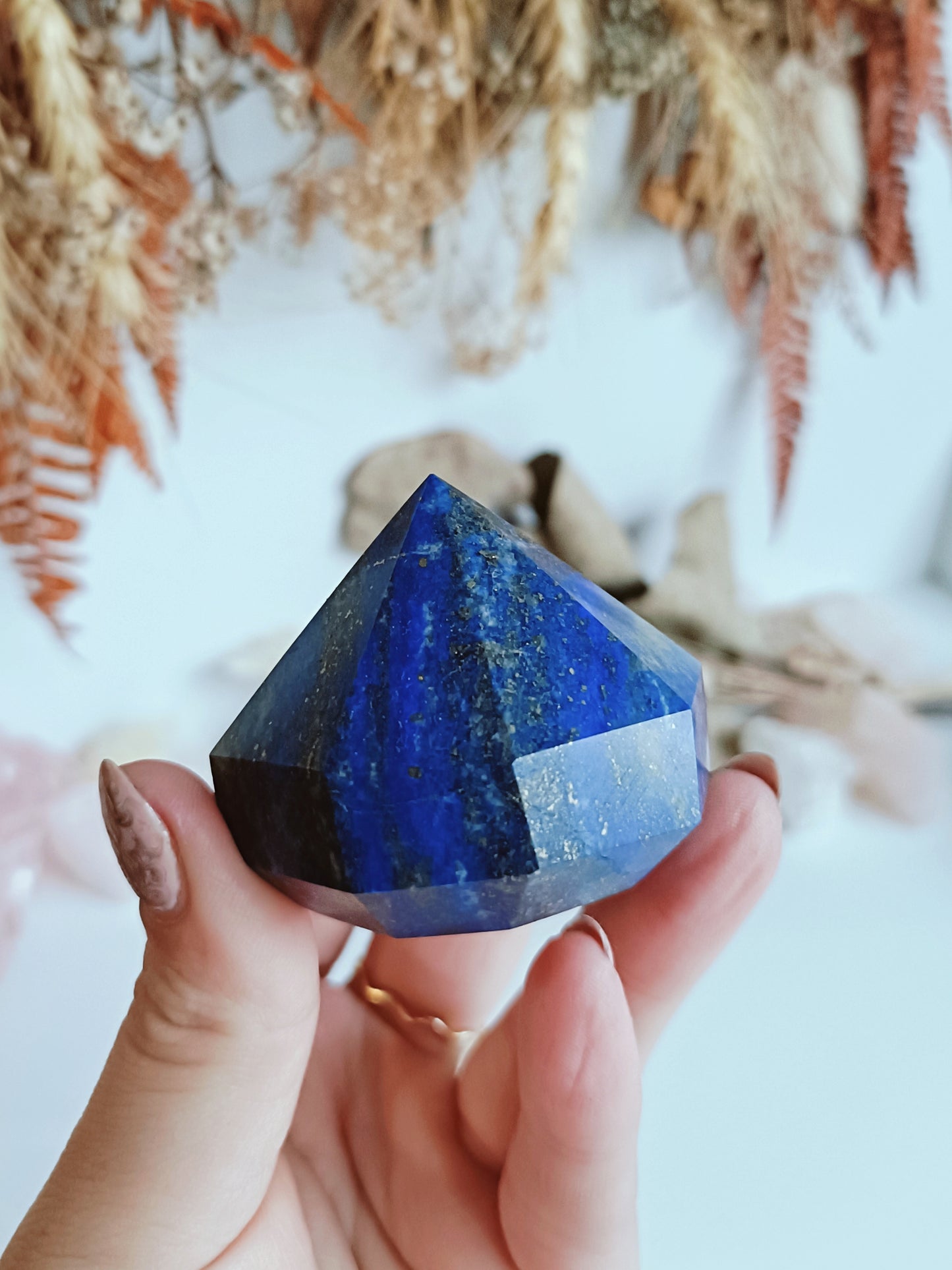 Lapis Lazuli Diamond Point