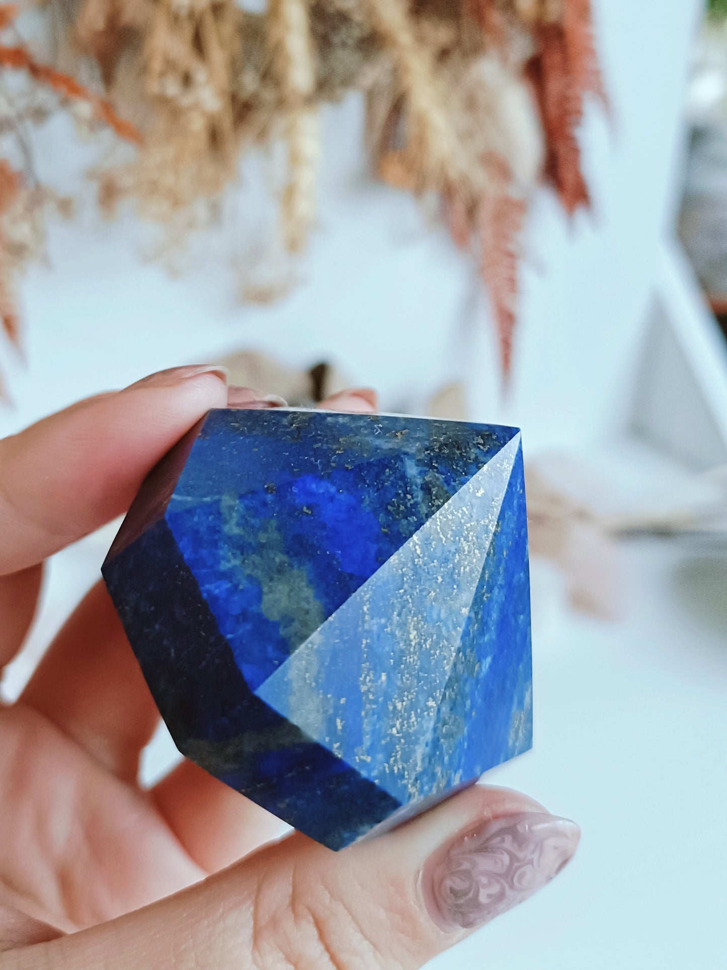 Lapis Lazuli Diamond Point