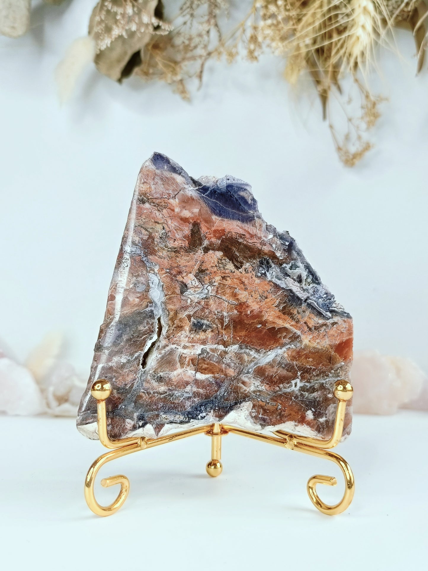 Tiffany Stone Slab & Stand